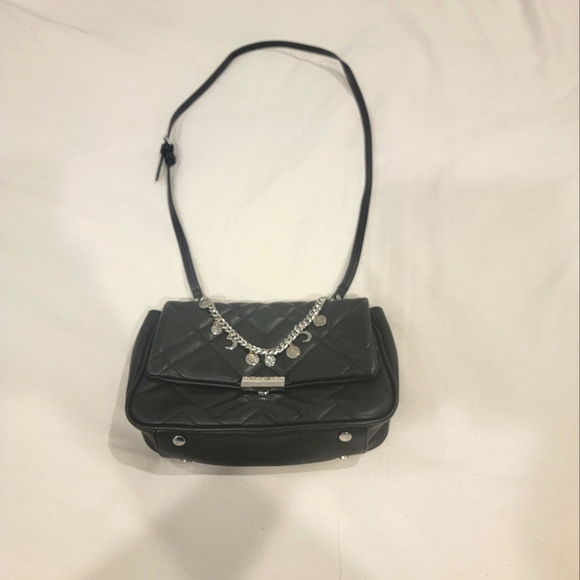 Zara Beautiful Black Purse/ Shoulder Strap Purse - Picture 1 of 3